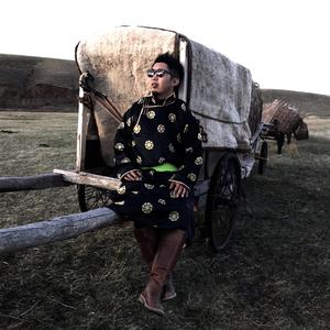 小马拉大车吃童子鸡外网网站
